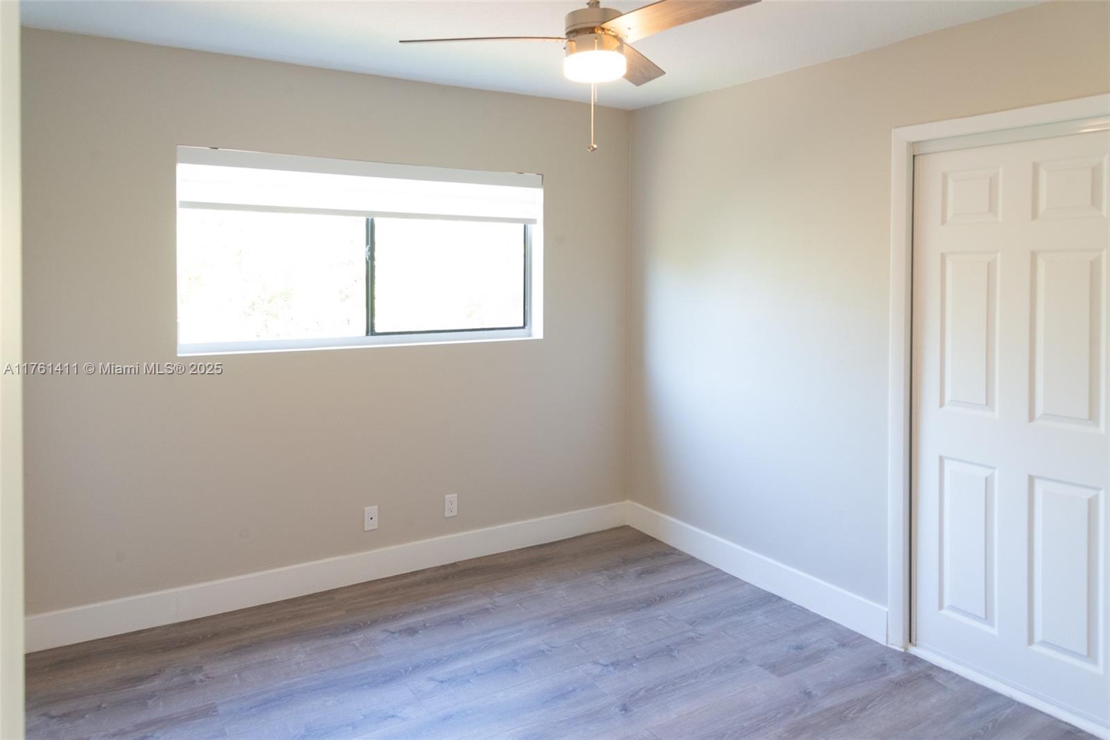 153 Lakeview Dr # 201