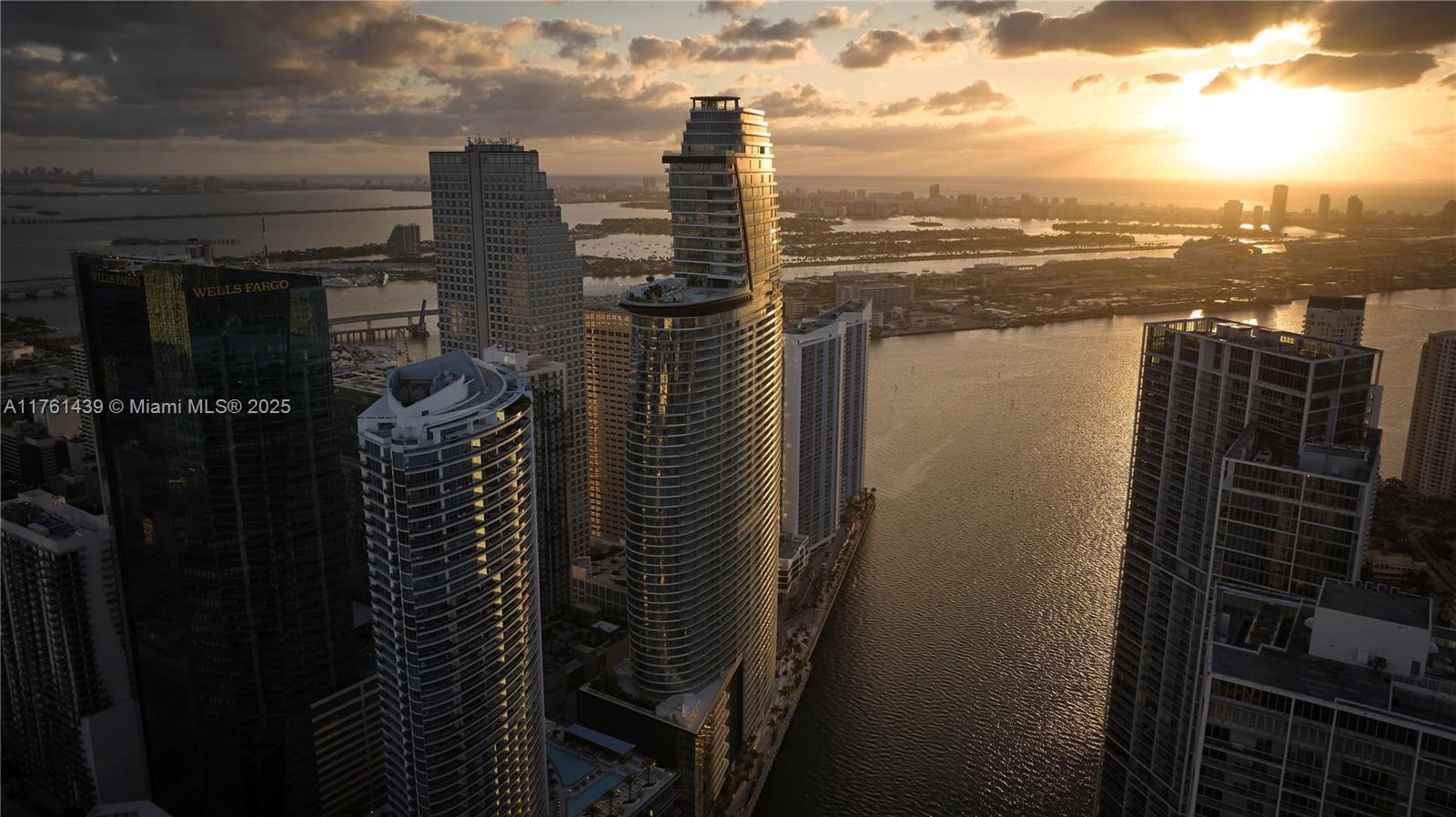 300 Biscayne Blvd Way # 3405