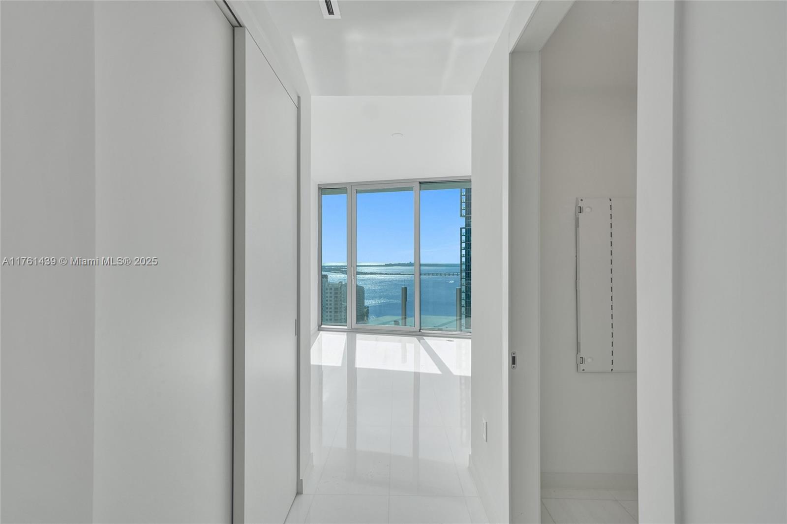 300 Biscayne Blvd Way # 3405