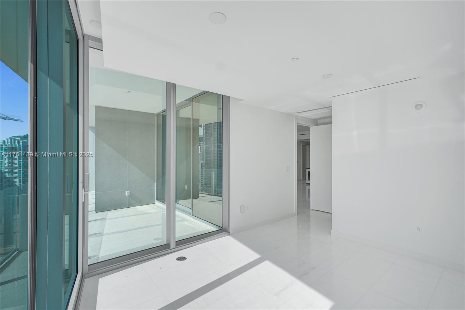 300 Biscayne Blvd Way # 3405