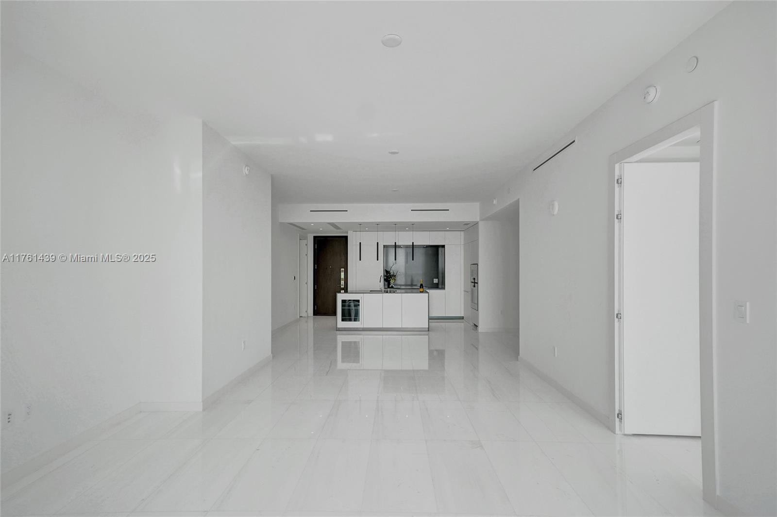 300 Biscayne Blvd Way # 3405