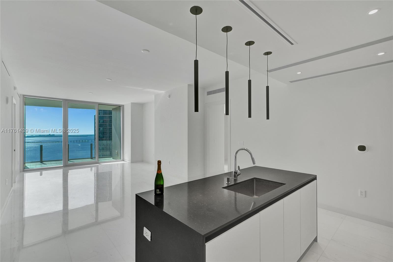 300 Biscayne Blvd Way # 3405