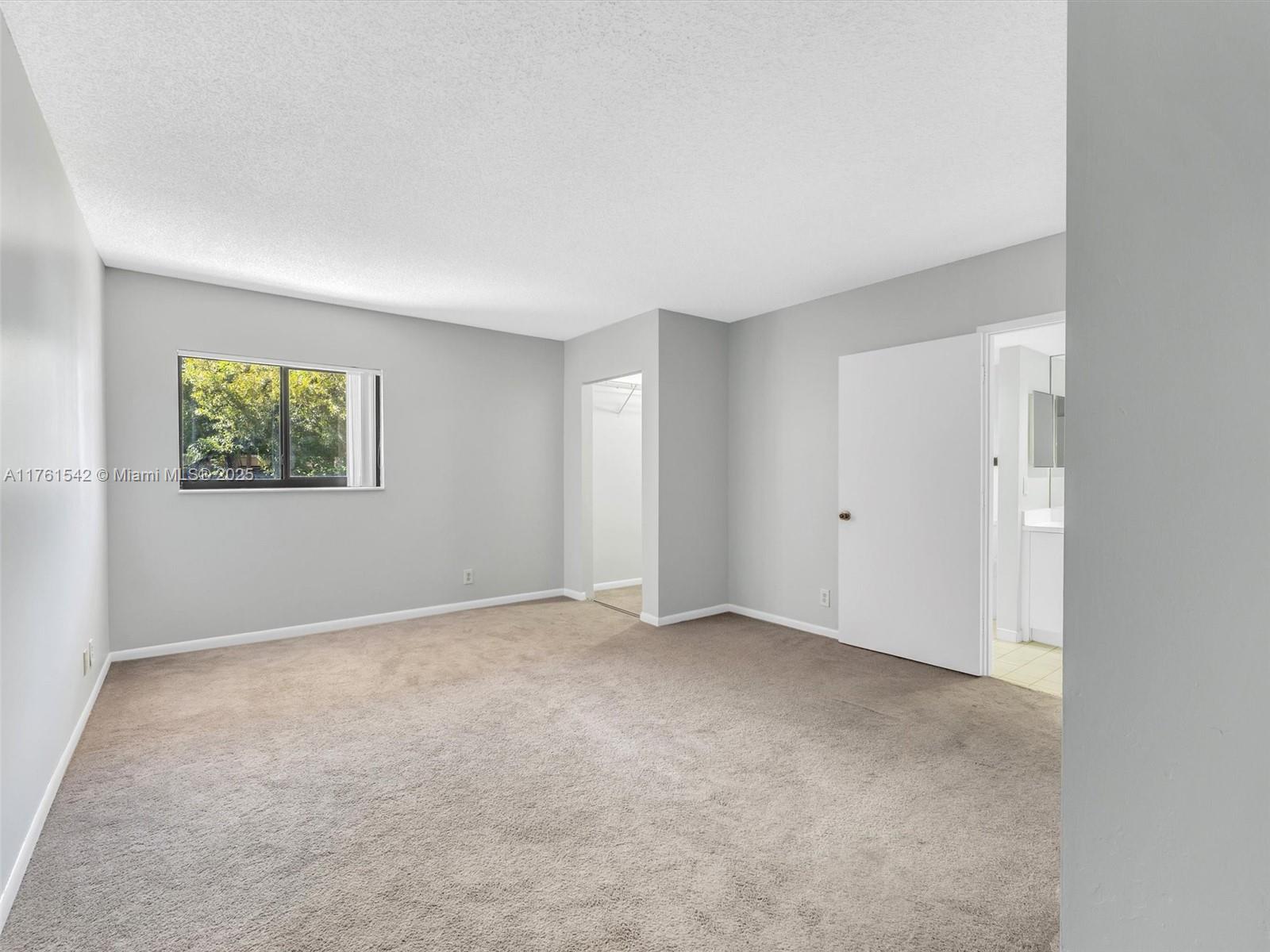 4705 SW 62nd Ave # 203