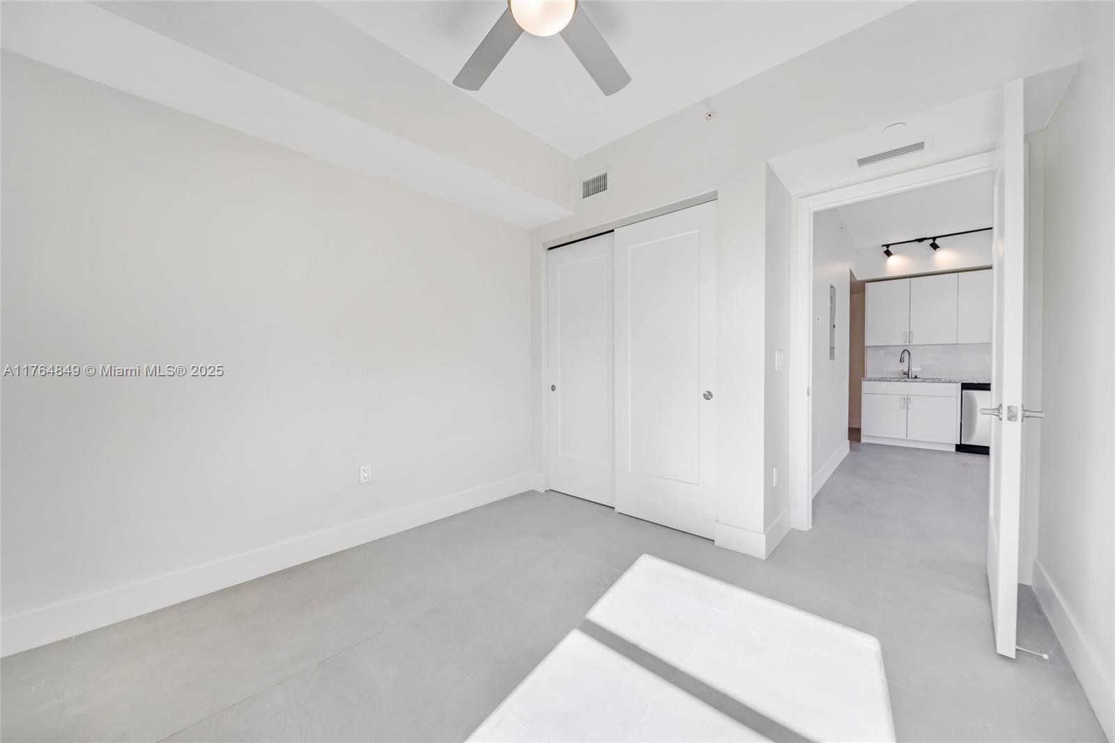 1536 NW 15th Ave # 206