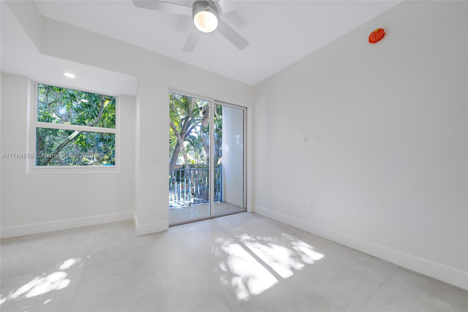 1536 NW 15th Ave # 102