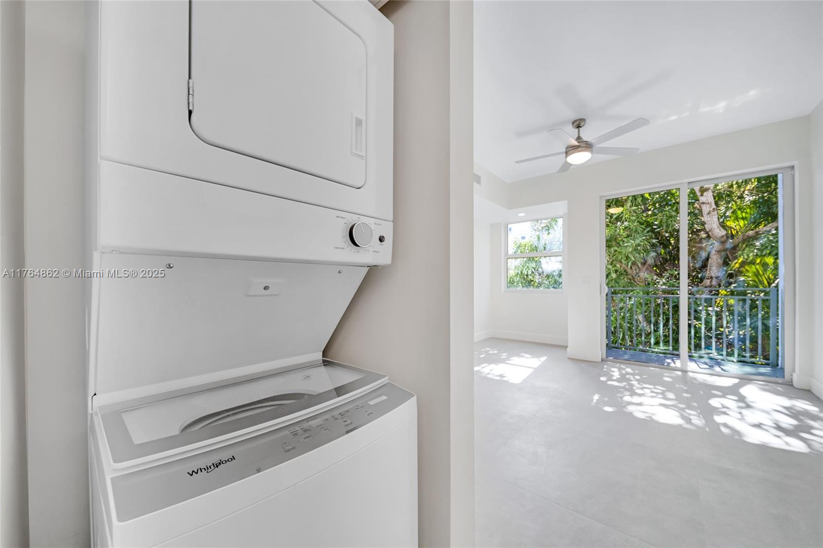1536 NW 15th Ave # 203