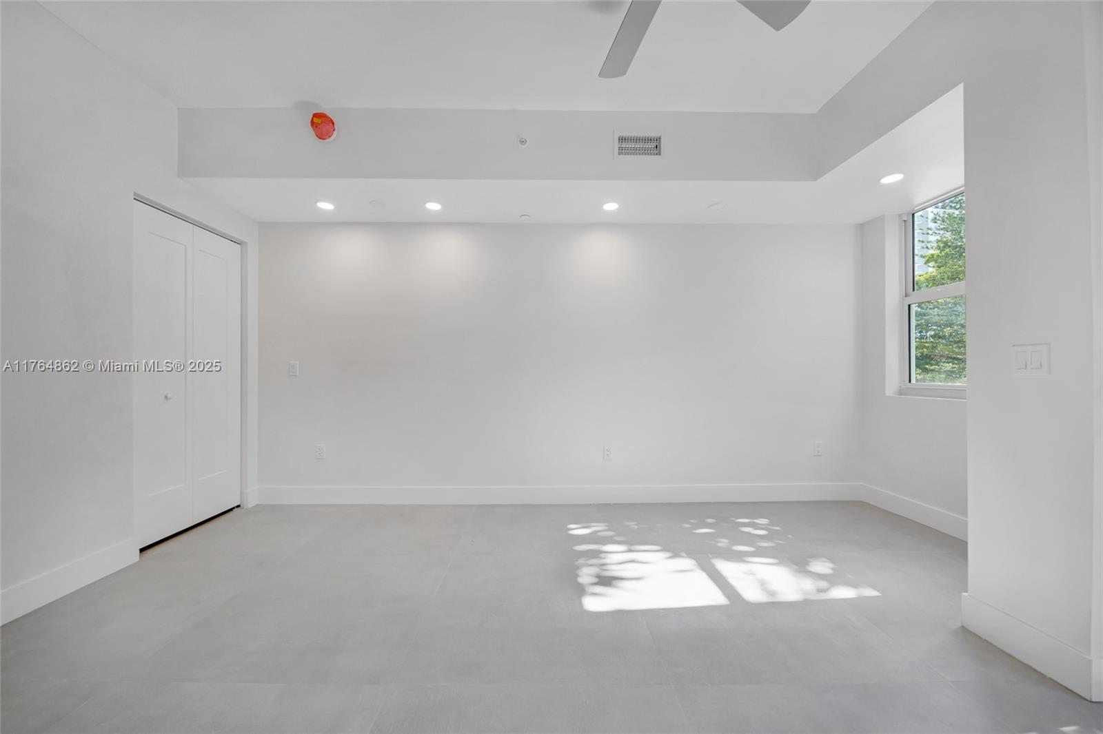 1536 NW 15th Ave # 203