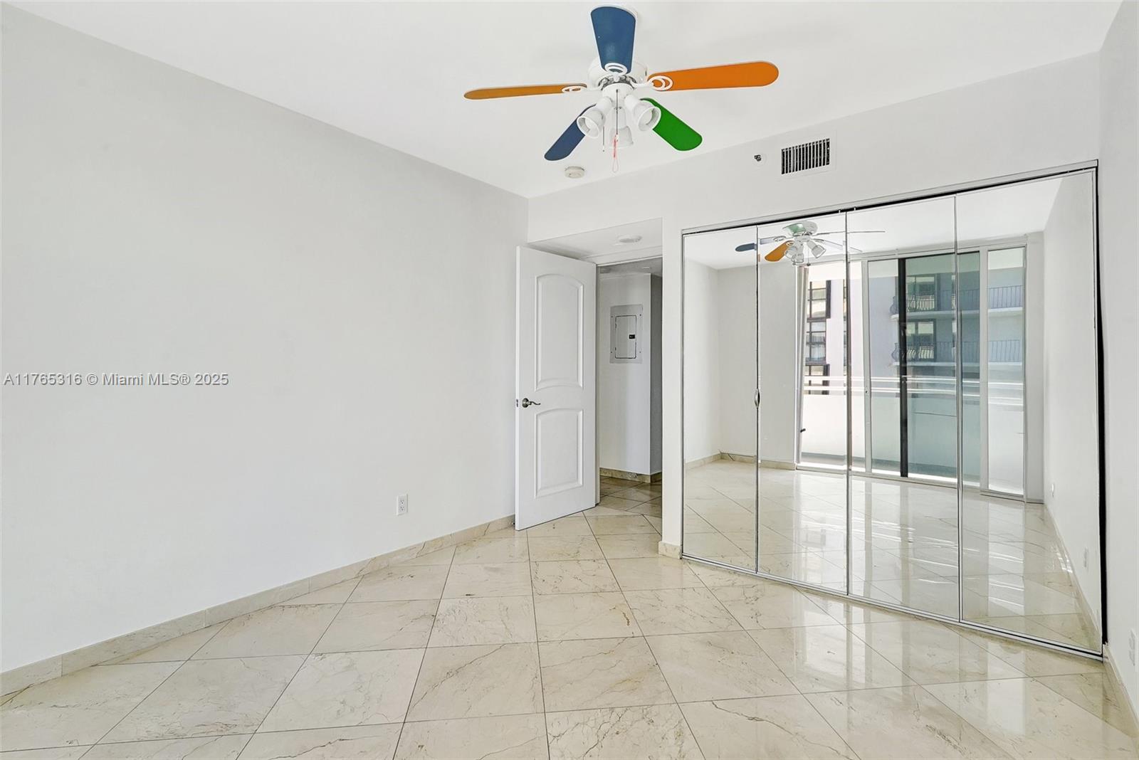 8911 Collins Ave # 605