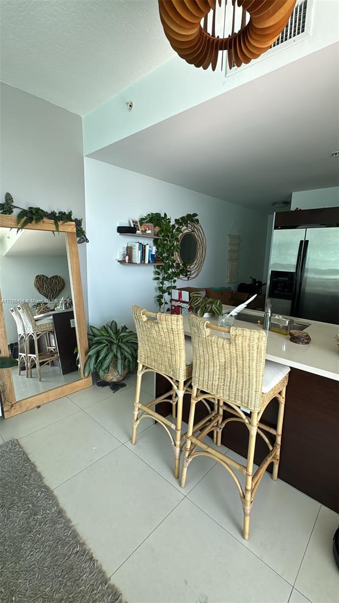 1900 N Bayshore Dr # 3903