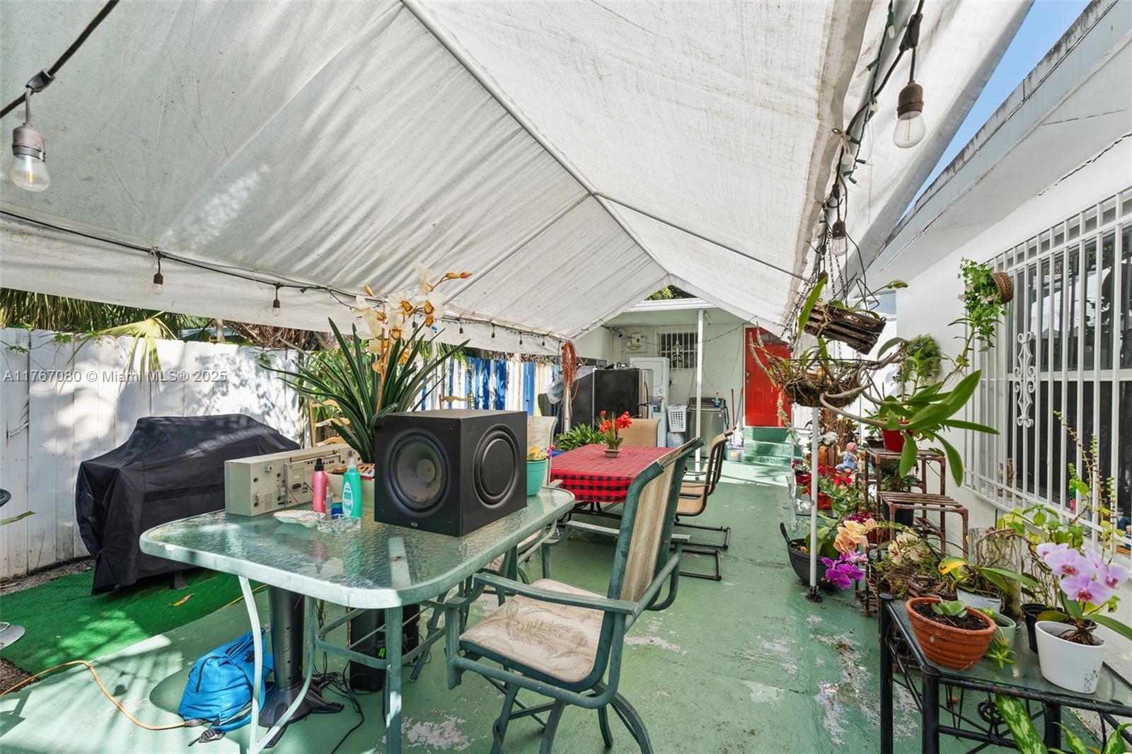 266 NE 57th St
