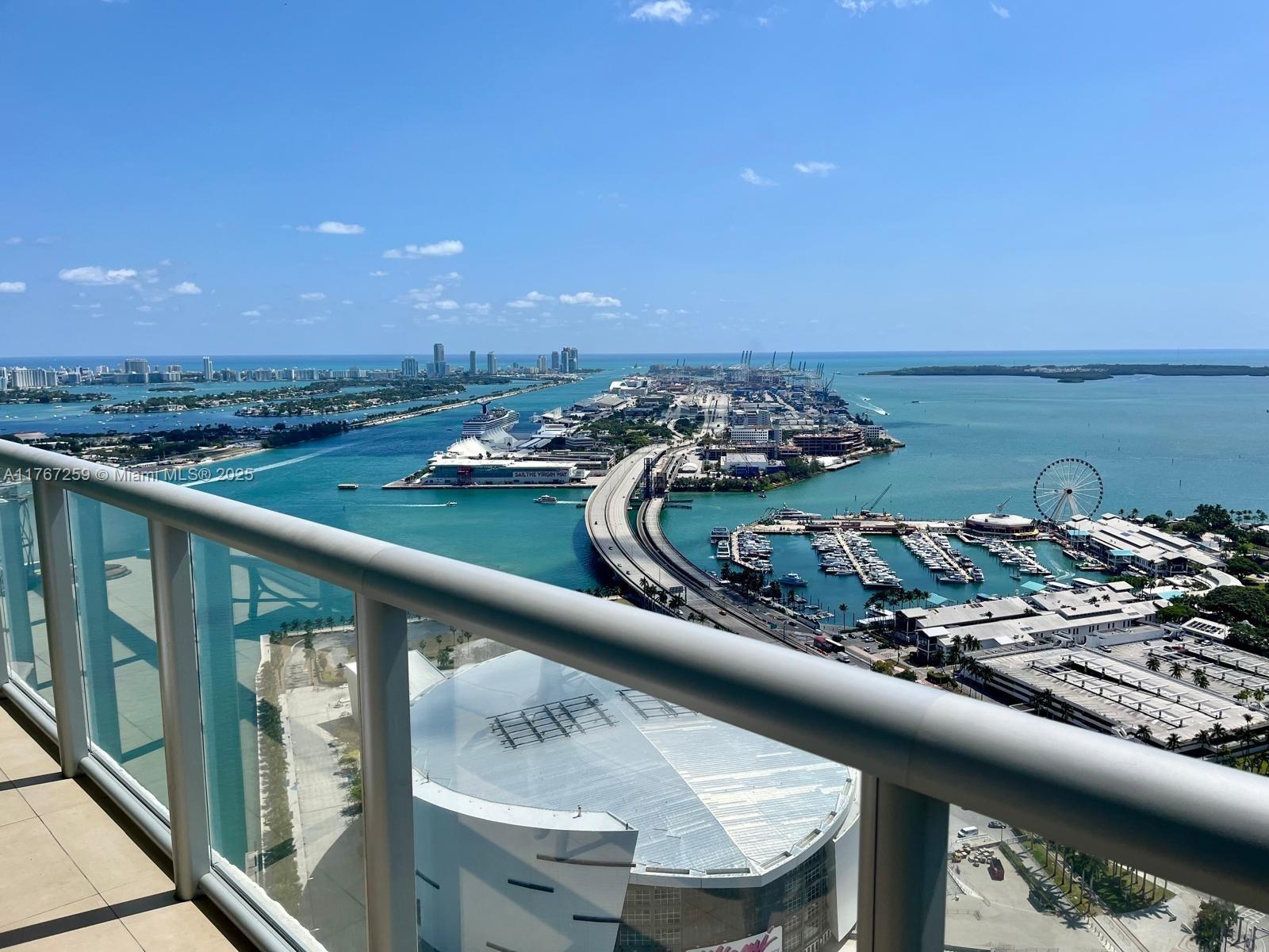888 Biscayne Blvd # 4306