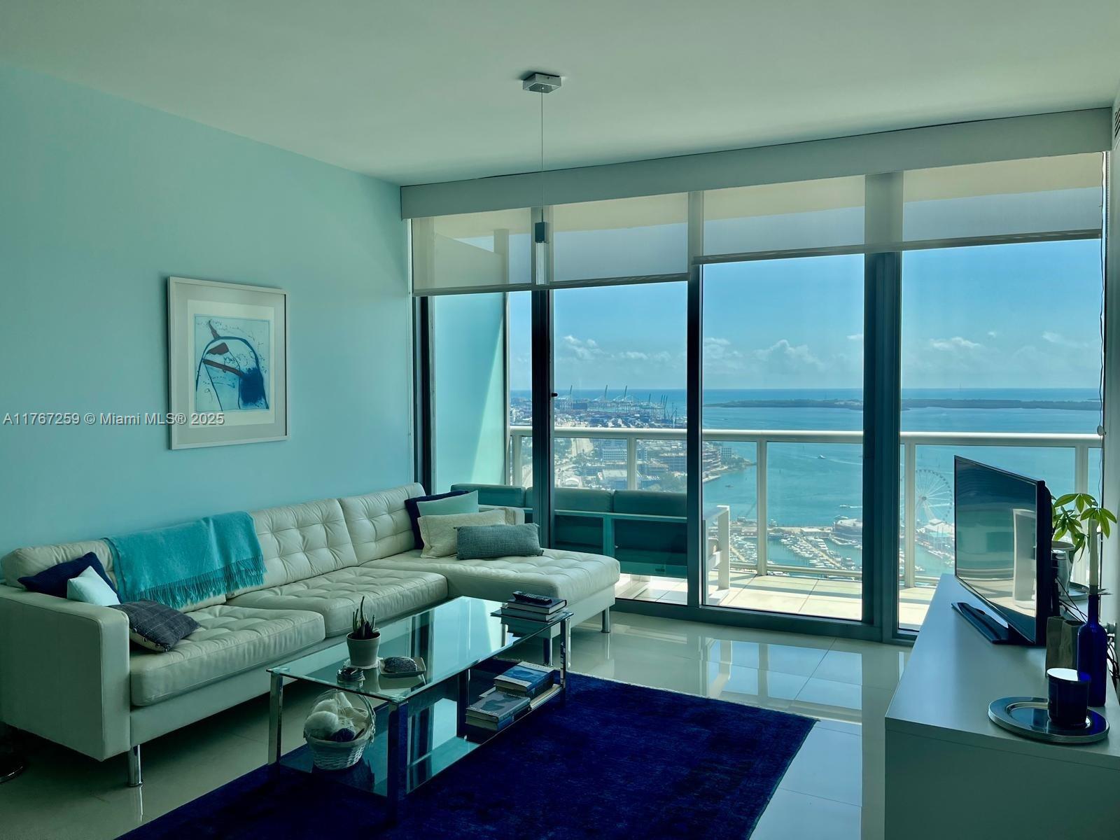 888 Biscayne Blvd # 4306