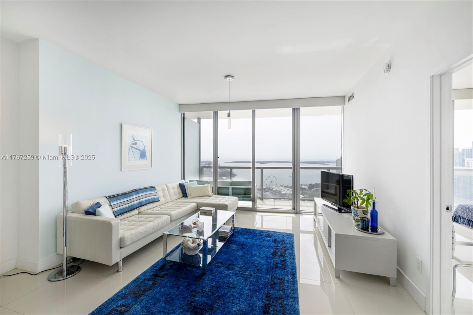 888 Biscayne Blvd # 4306