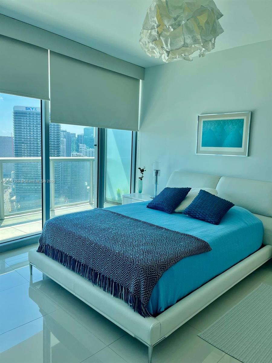 888 Biscayne Blvd # 4306