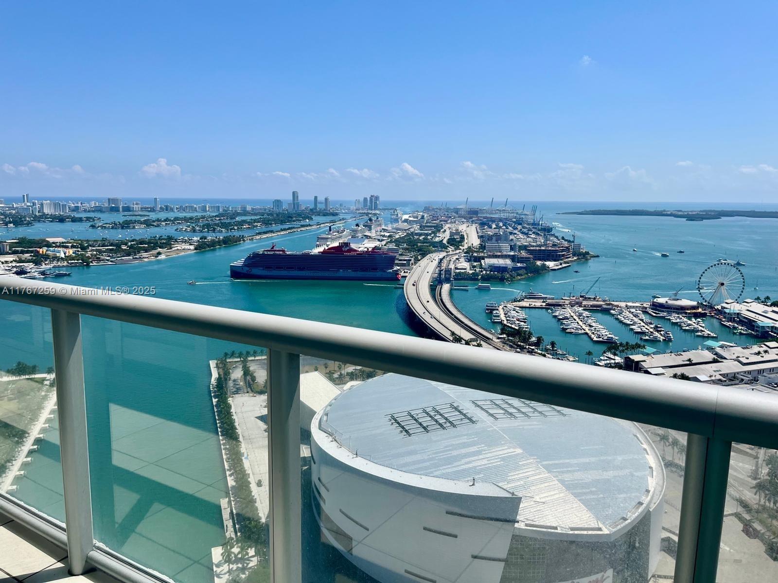 888 Biscayne Blvd # 4306