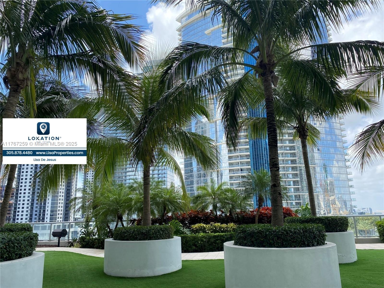 888 Biscayne Blvd # 4306