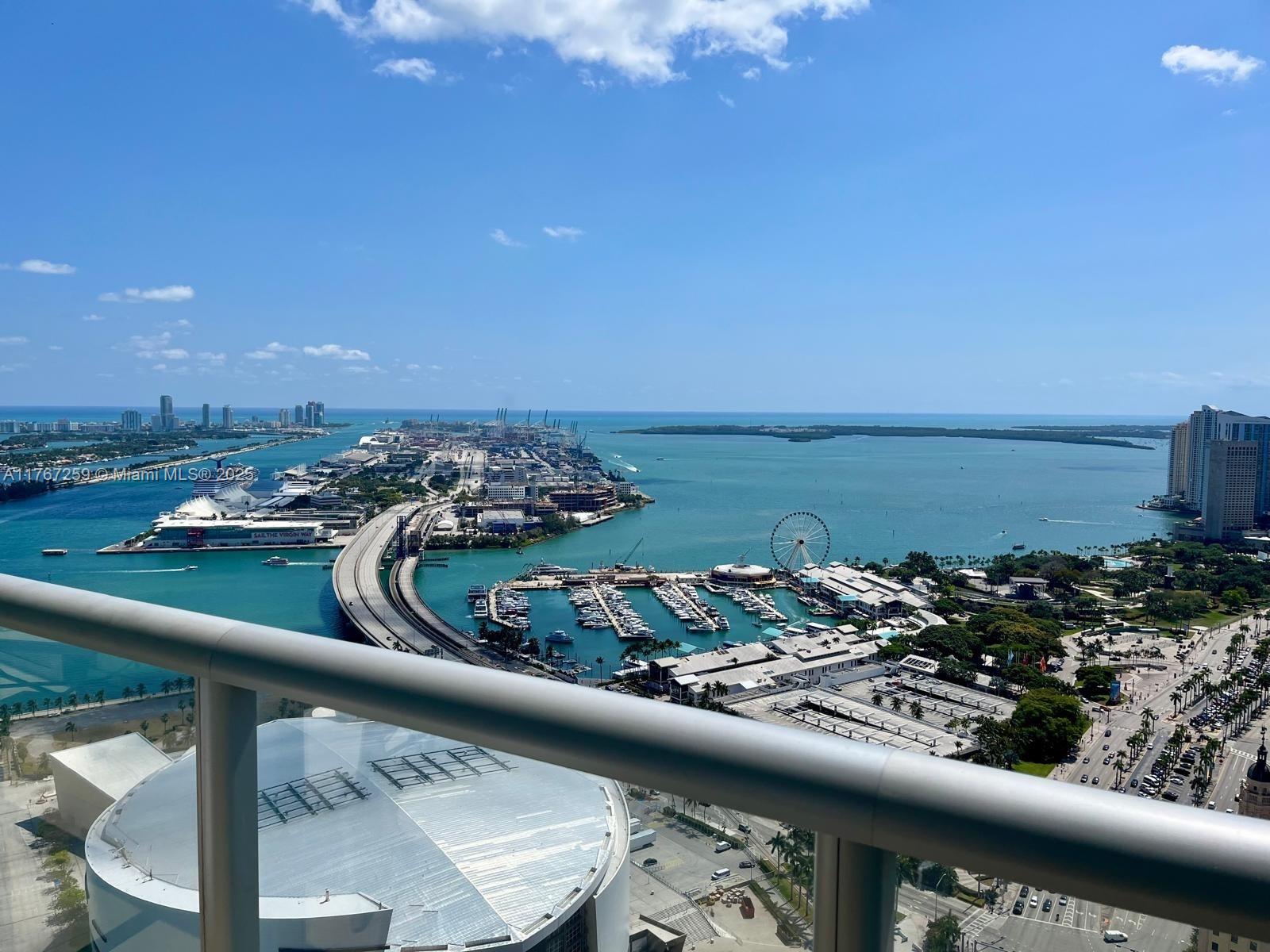 888 Biscayne Blvd # 4306