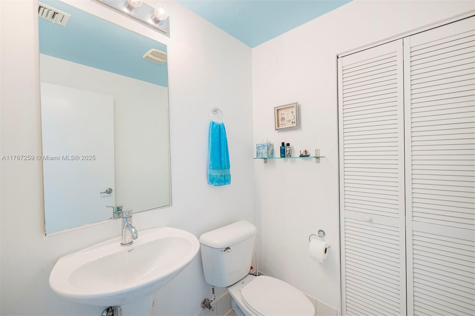 888 Biscayne Blvd # 4306