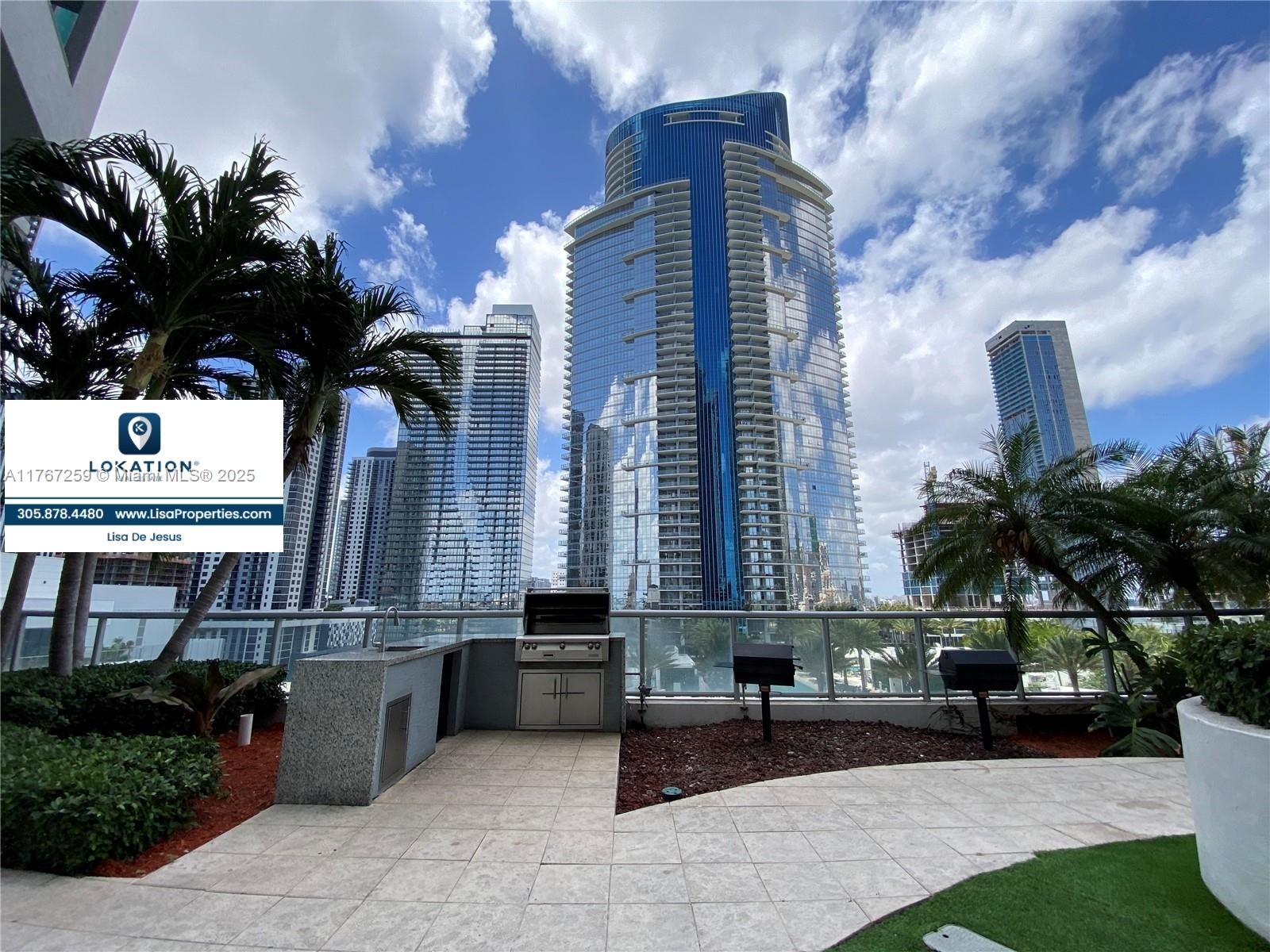 888 Biscayne Blvd # 4306