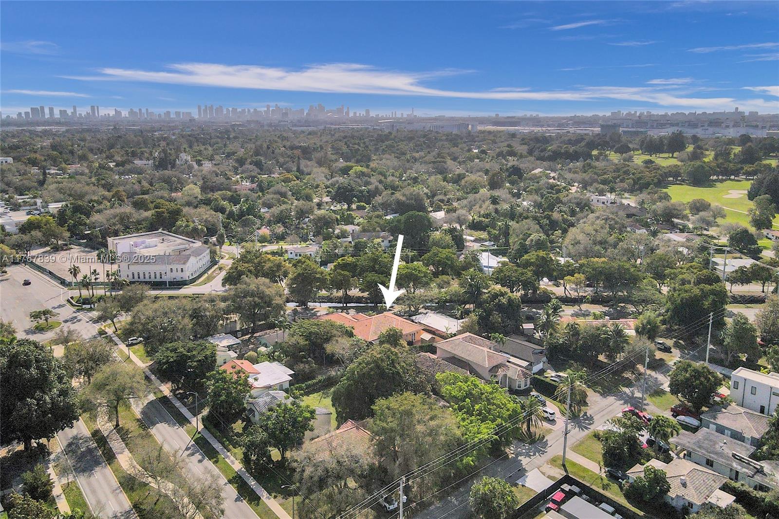450 Esplanade Dr