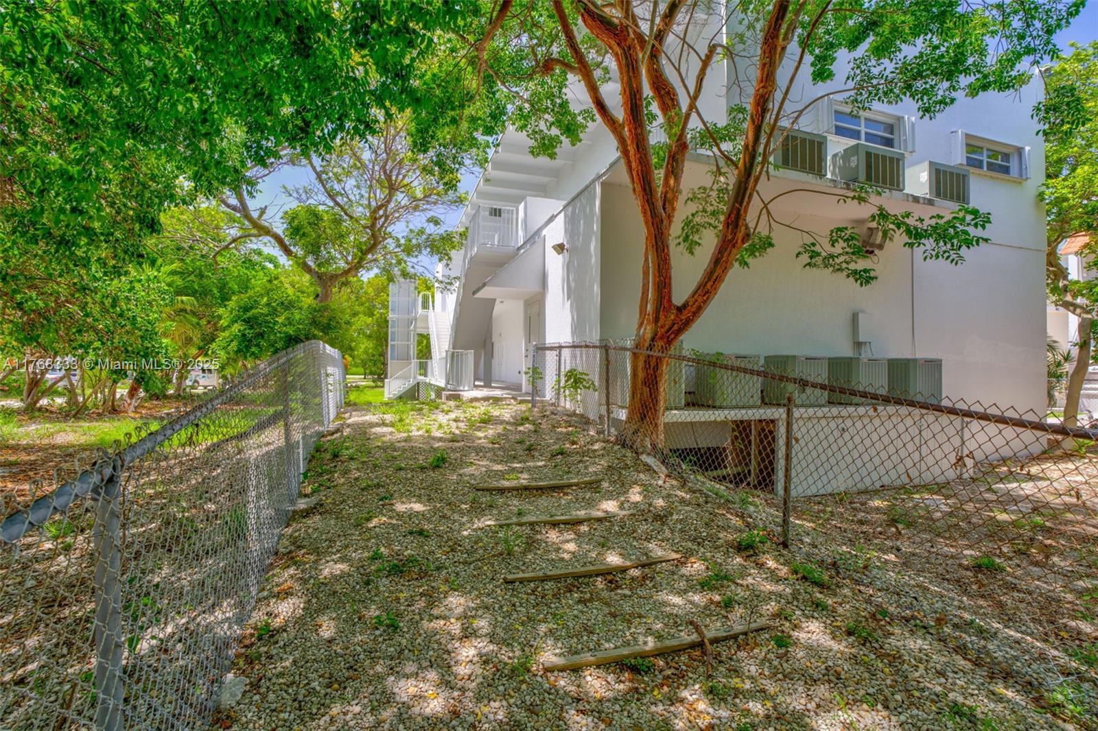 14 125th Street Gulf