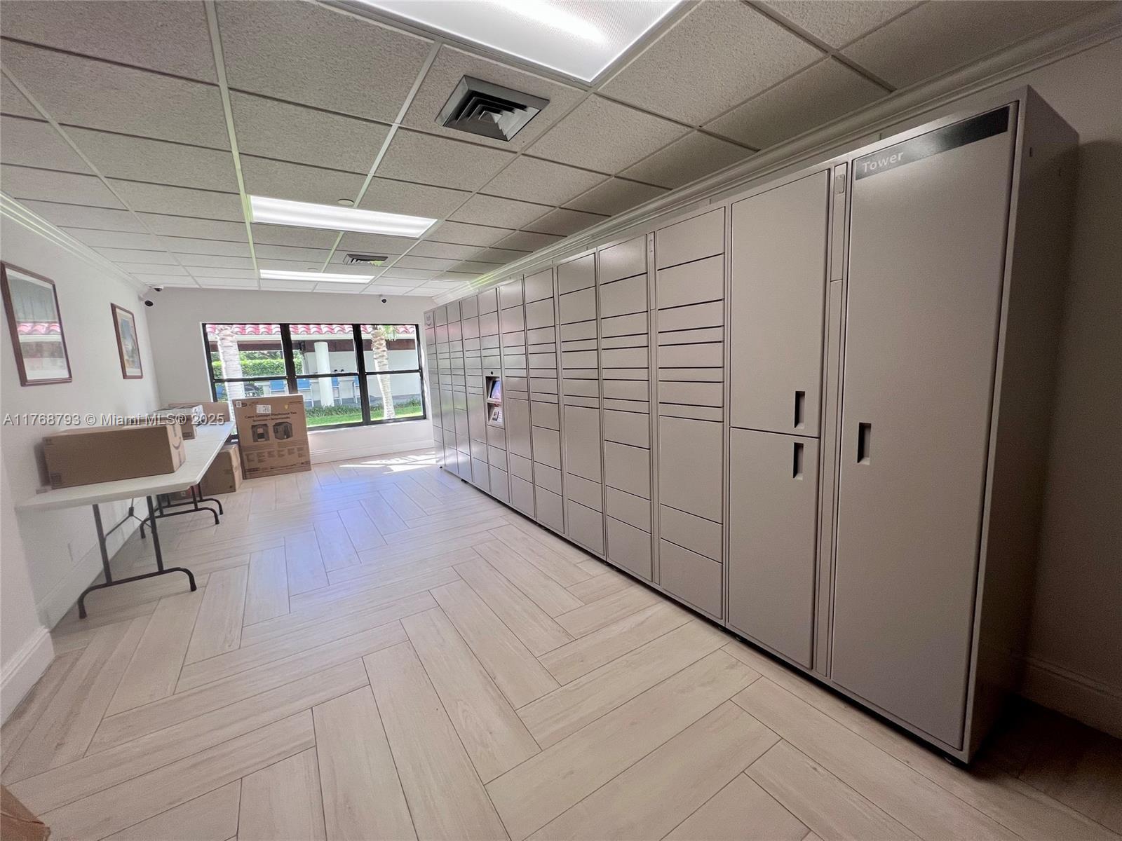 3200 N Port Royale Dr N # 1010