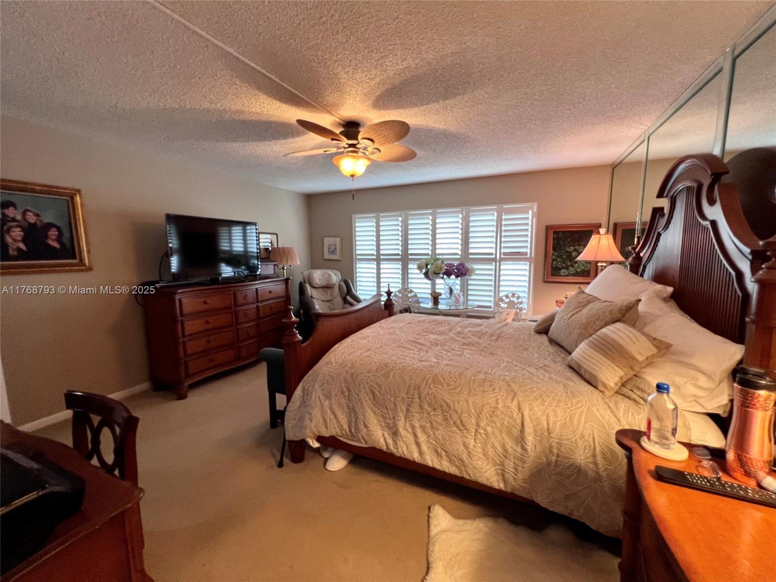 3200 N Port Royale Dr N # 1010