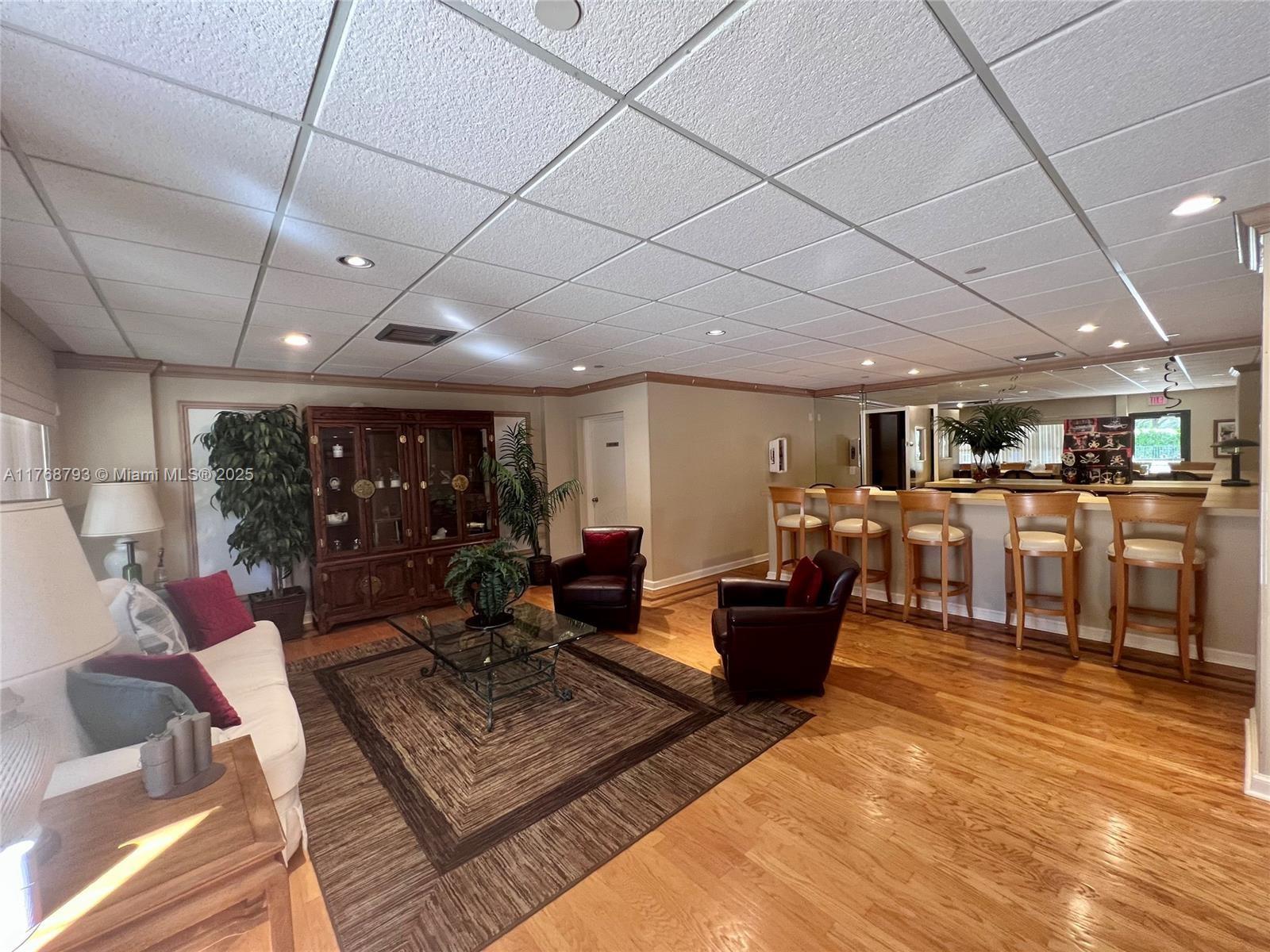 3200 N Port Royale Dr N # 1010