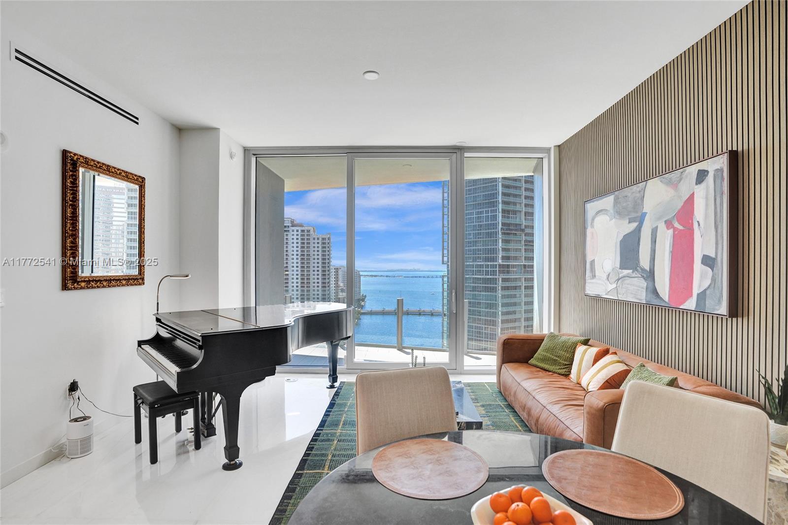 300 Biscayne Blvd Way # 2106