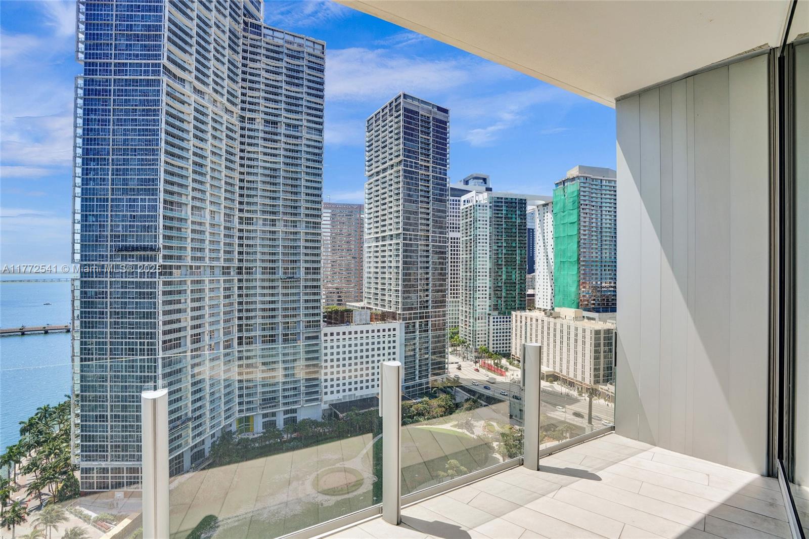 300 Biscayne Blvd Way # 2106