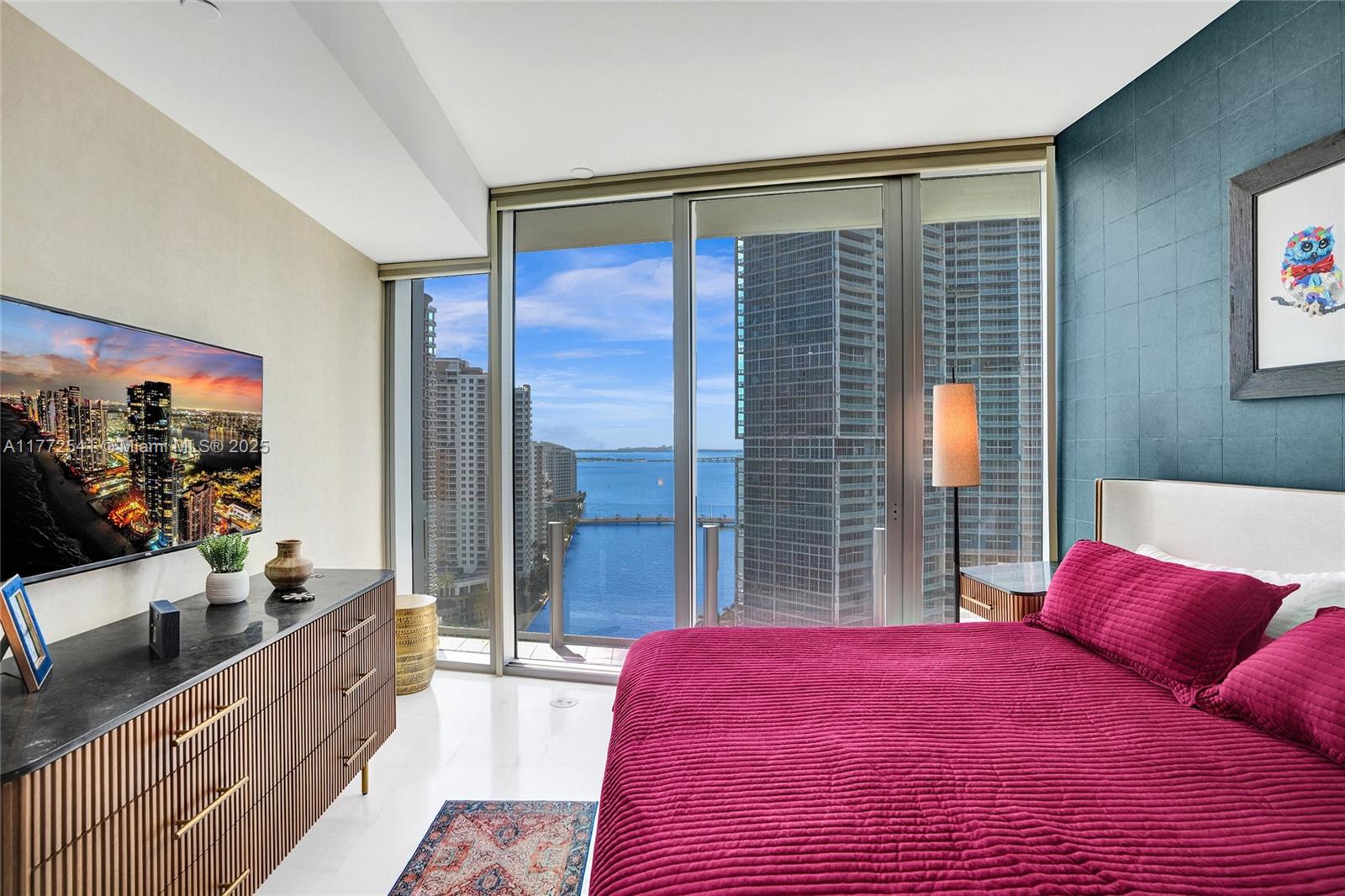 300 Biscayne Blvd Way # 2106