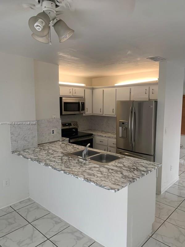 3900 SW 52nd Ave # 601