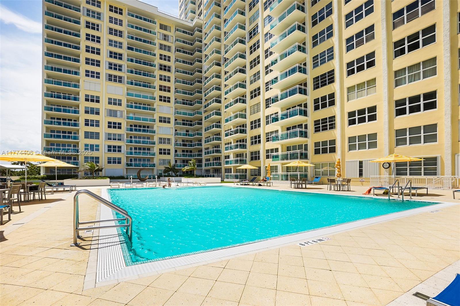 3900 GALT OCEAN DR # 214