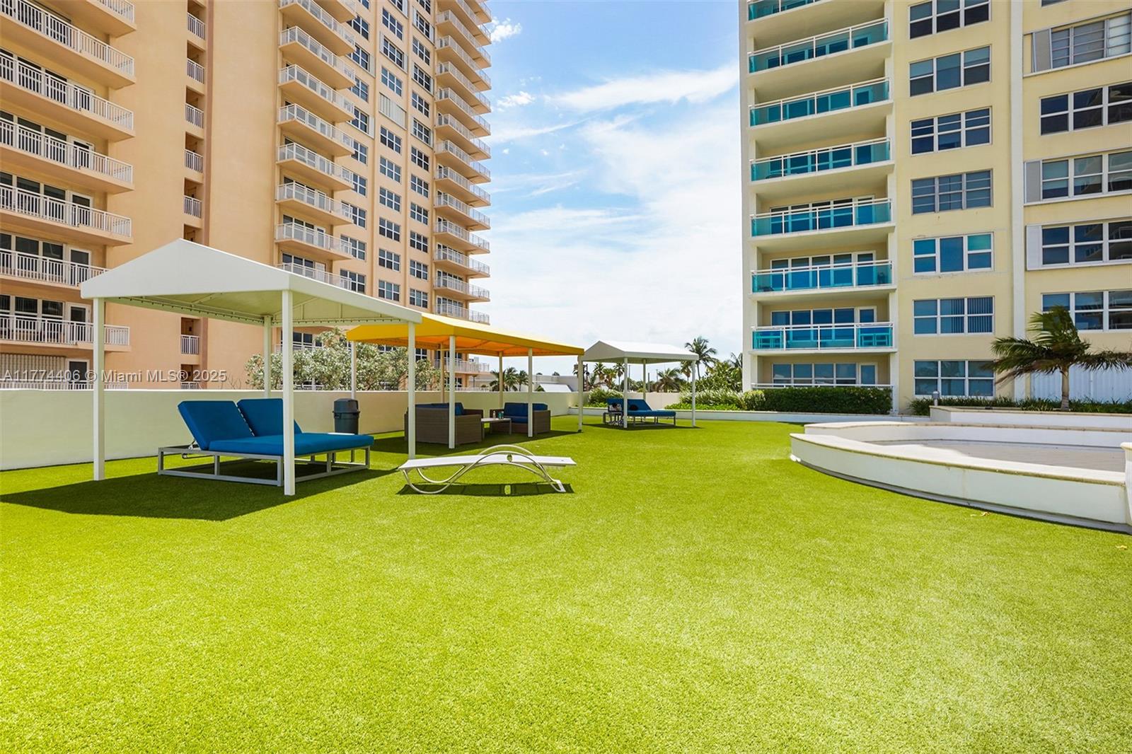 3900 GALT OCEAN DR # 214