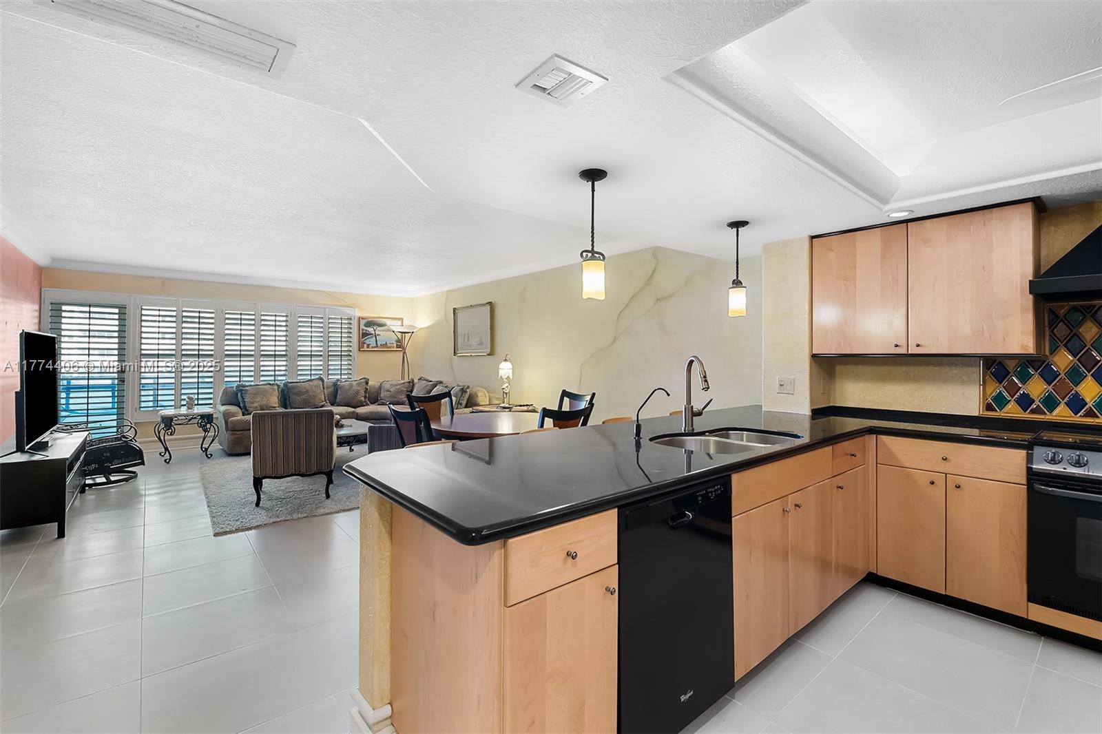 3900 GALT OCEAN DR # 214