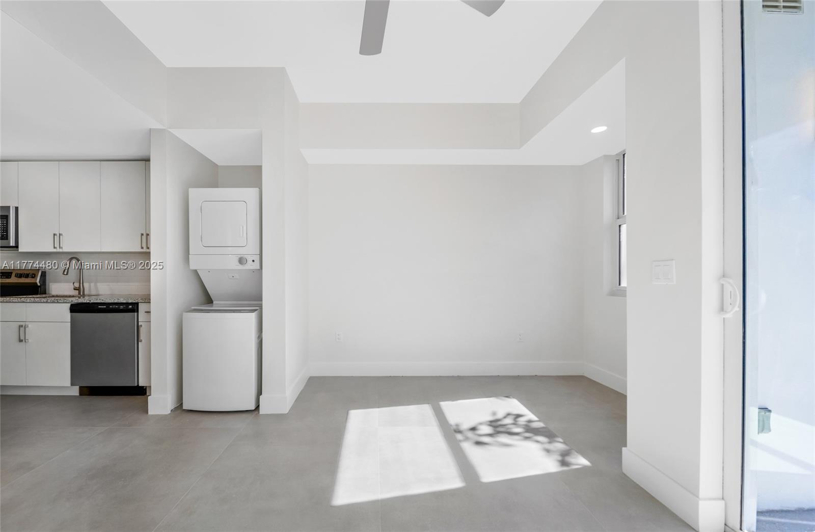 1536 NW 15th Ave # 302