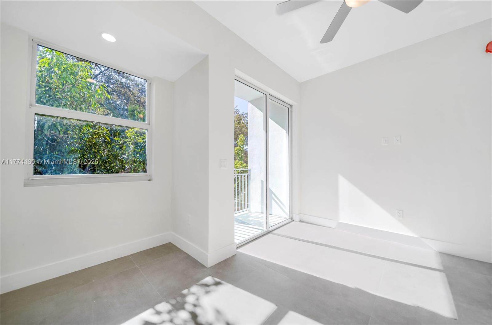 1536 NW 15th Ave # 302