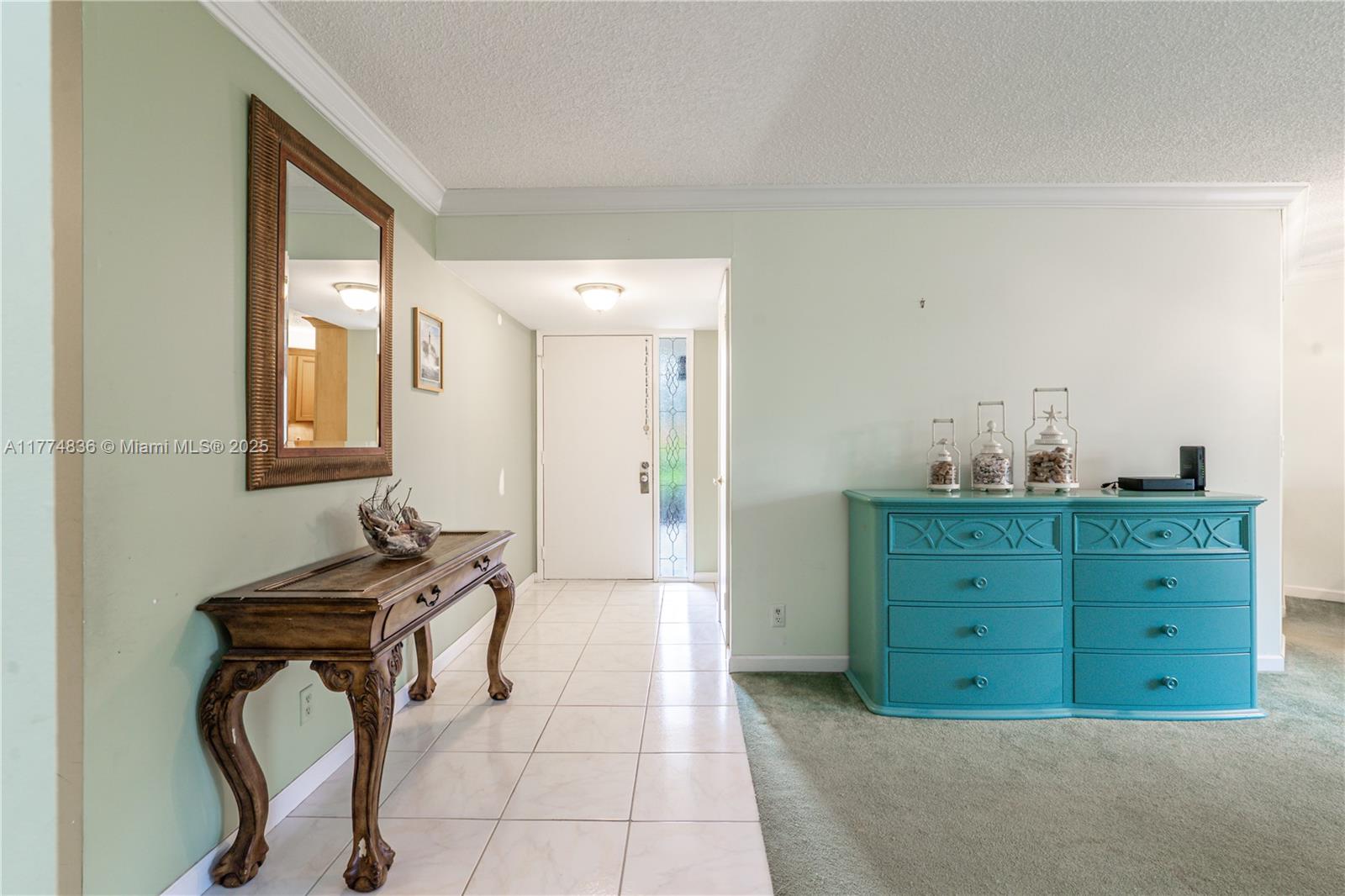 5750 Camino Del Sol # 103