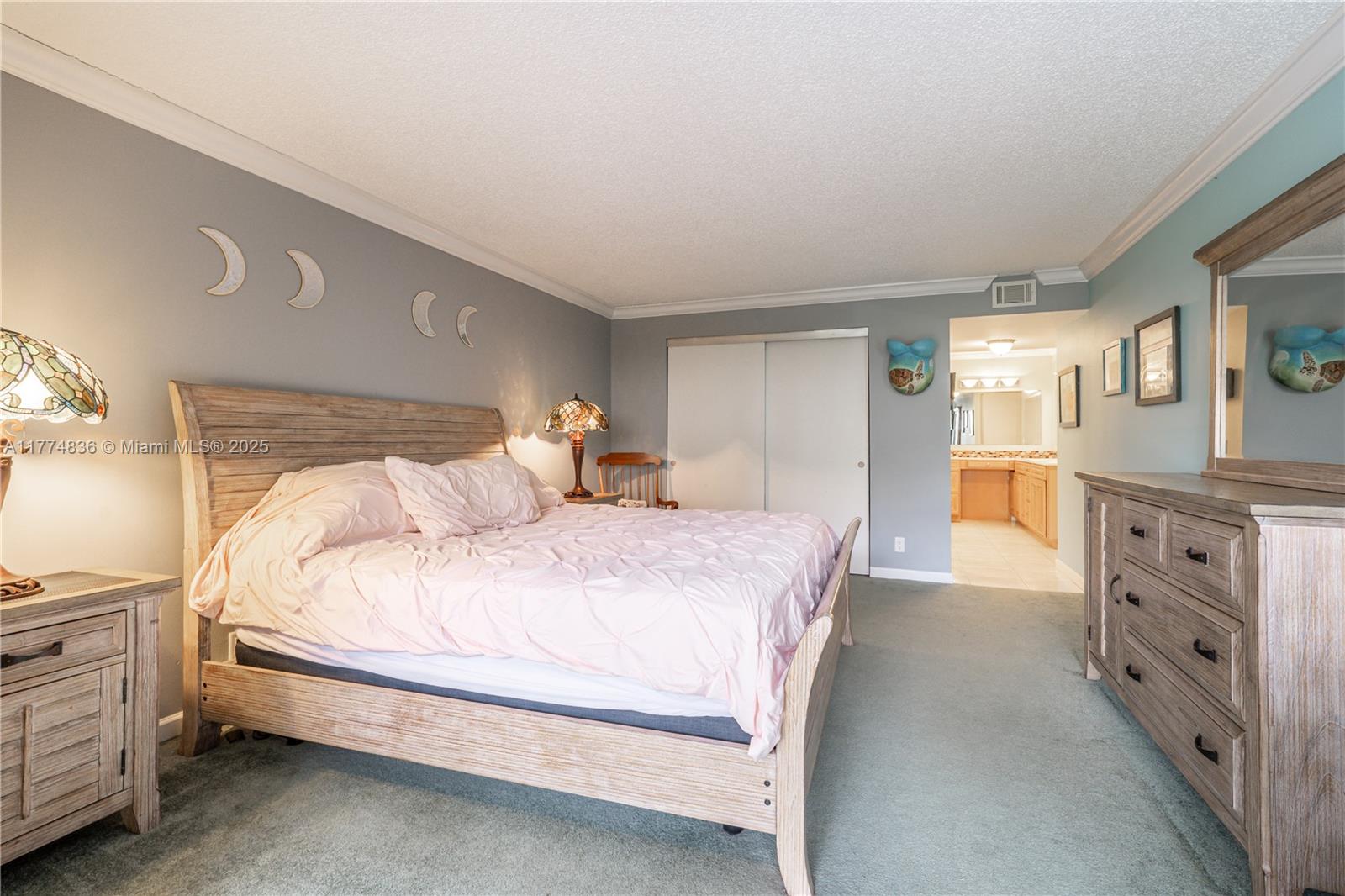 5750 Camino Del Sol # 103