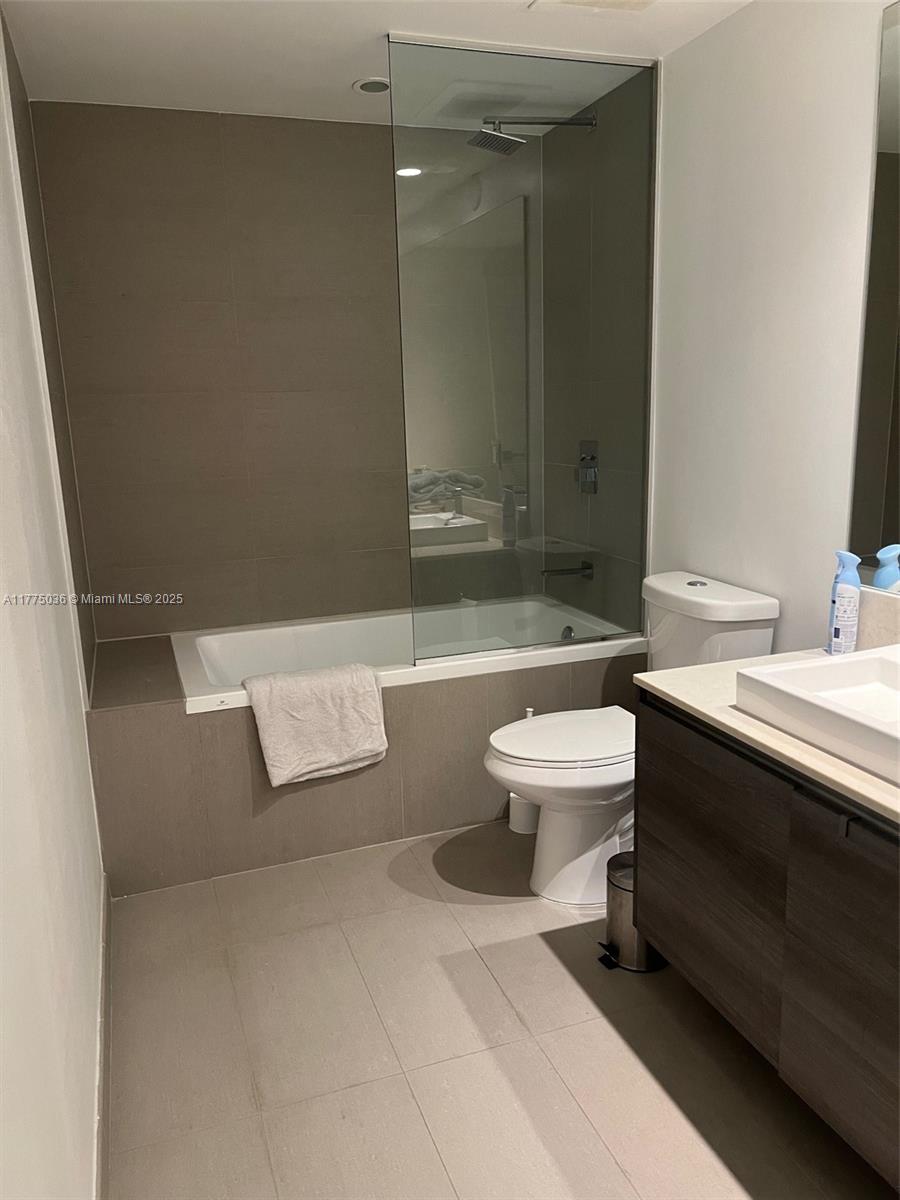 1080 Brickell Ave # 2602