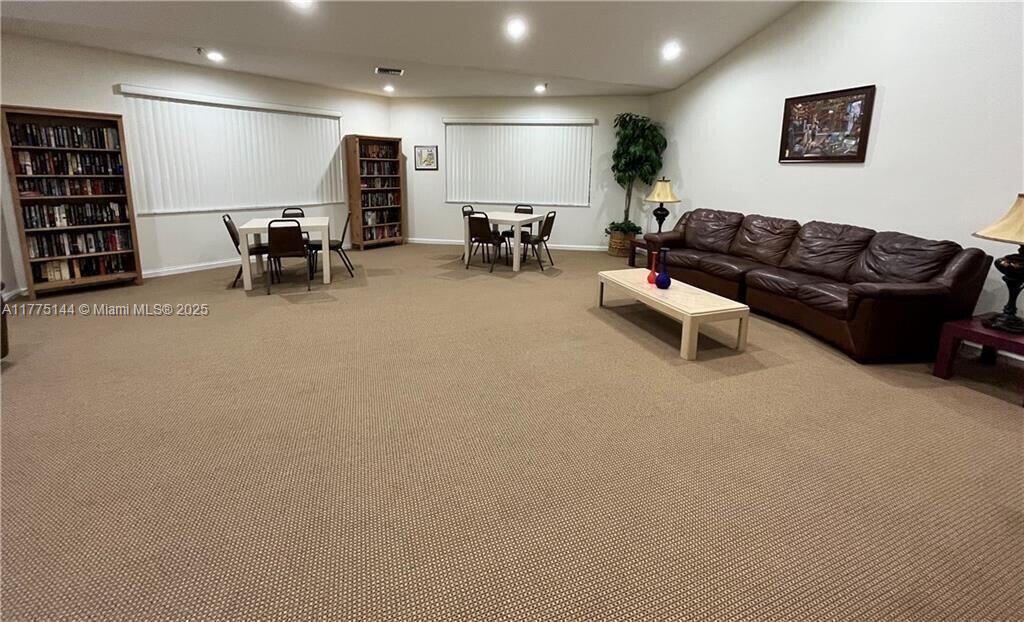 9413 Boca Cove Cir # 1109