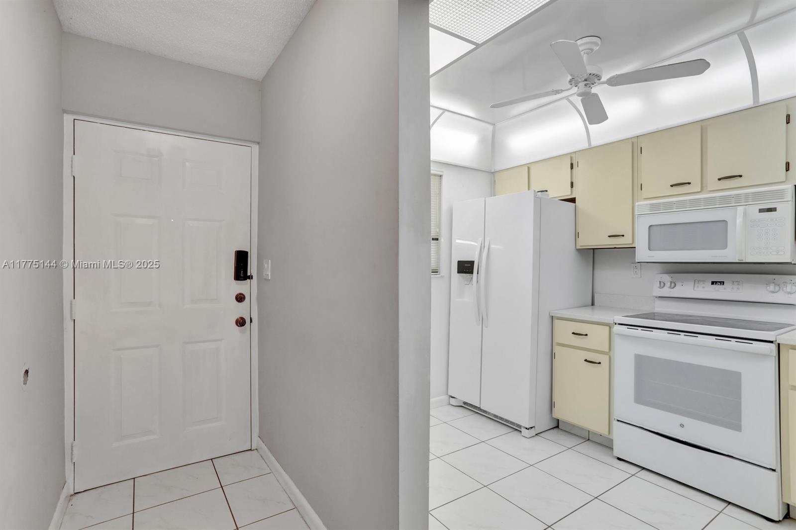 9413 Boca Cove Cir # 1109