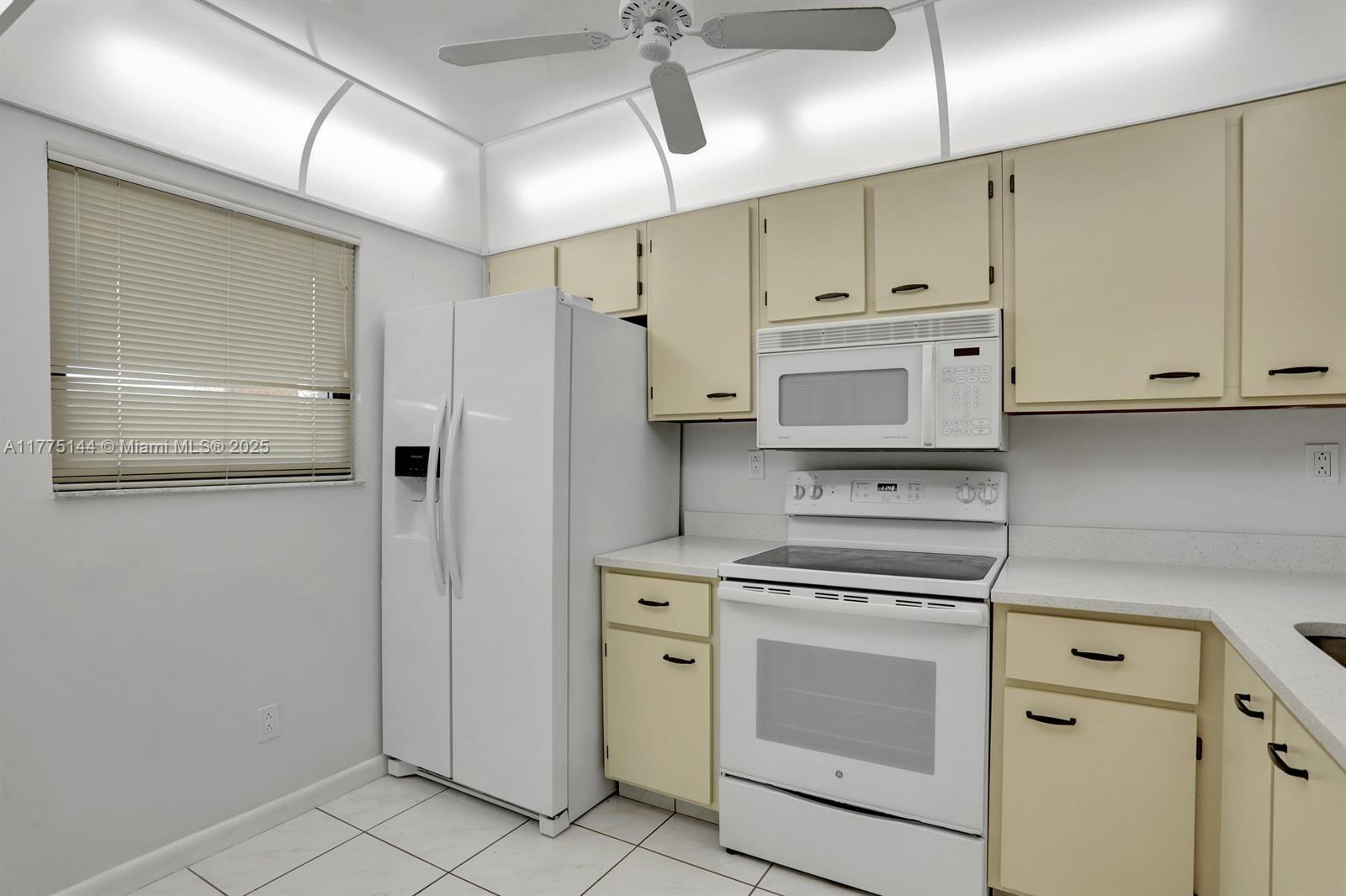 9413 Boca Cove Cir # 1109