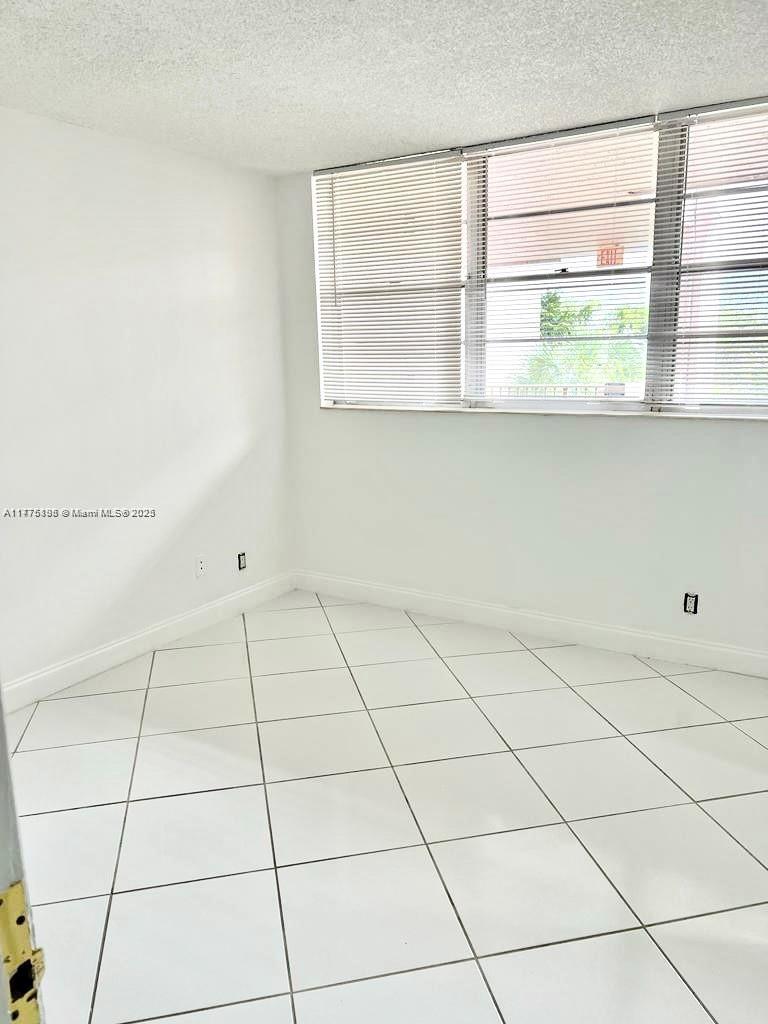 1920 Sabal Palm Dr # 404