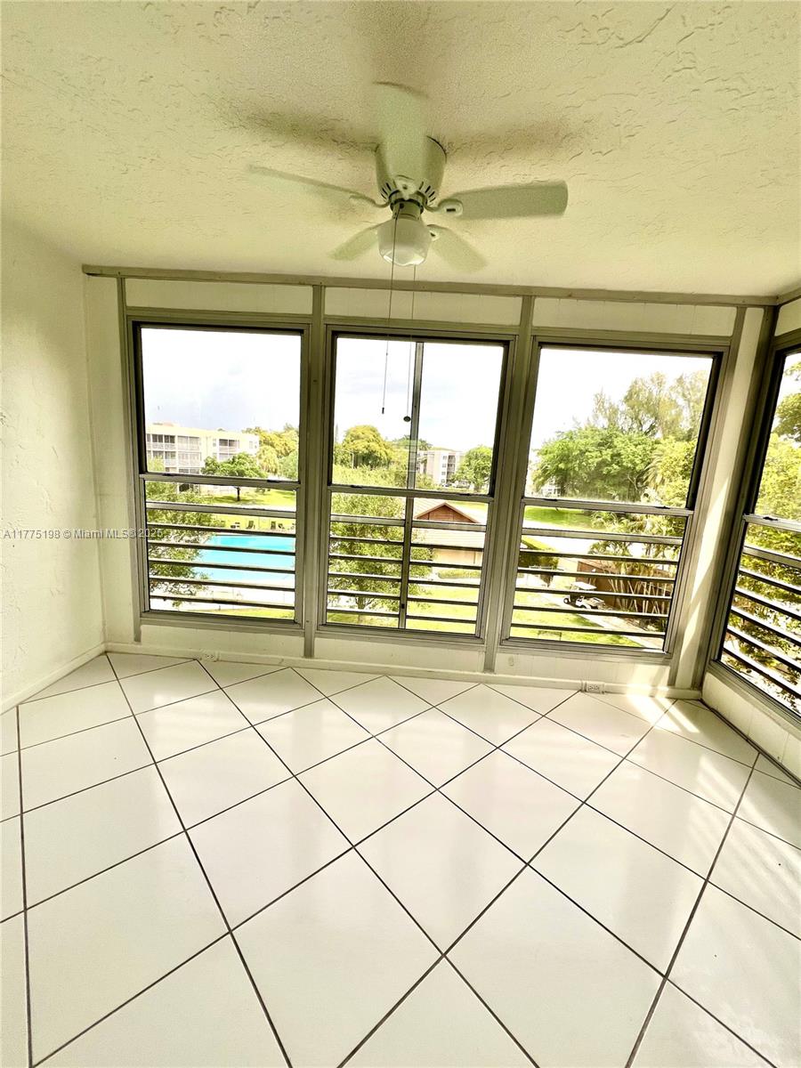 1920 Sabal Palm Dr # 404