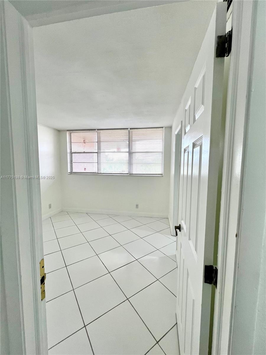 1920 Sabal Palm Dr # 404