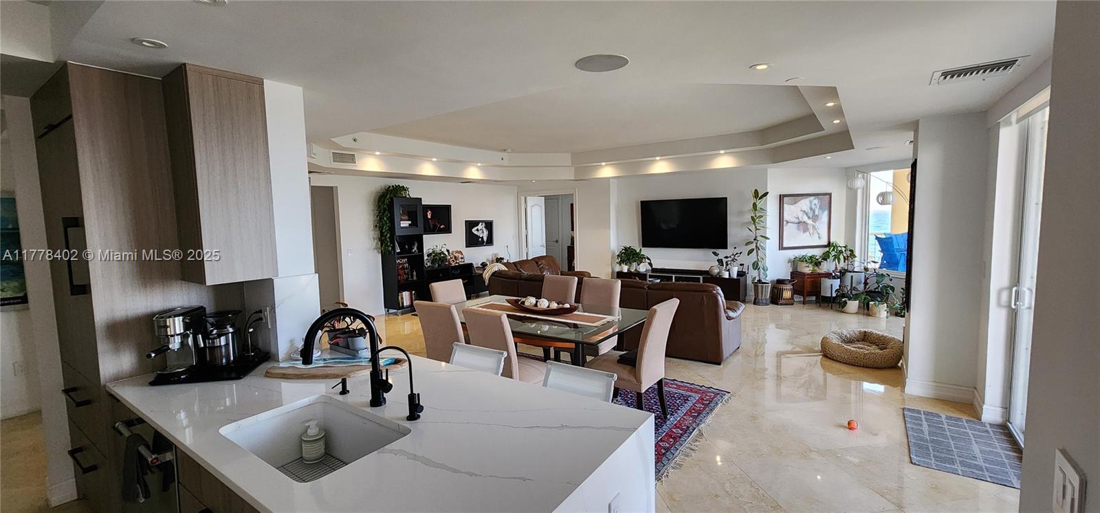 1395 S Ocean Blvd # 7A