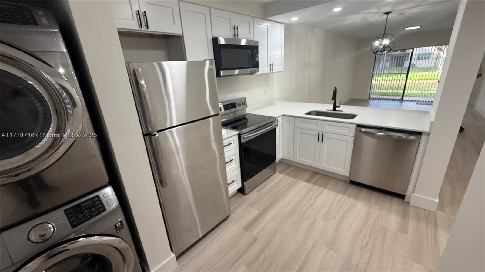 9955 Nob Hill Ct # 9955