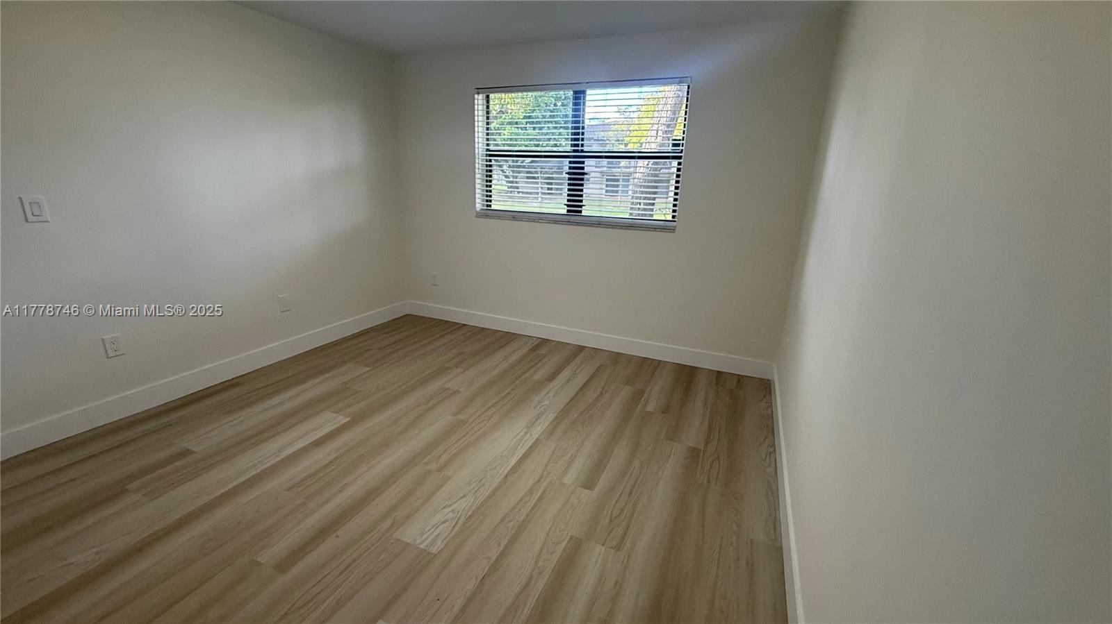 9955 Nob Hill Ct # 9955