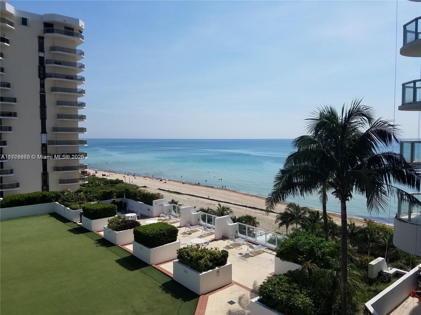 6365 Collins Ave # 910